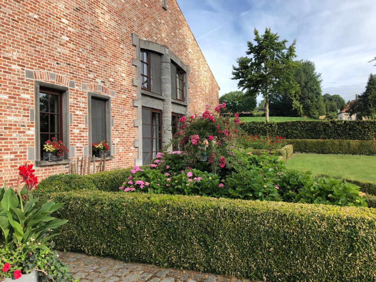 Au Coeur Des Collines, Charmette Villa Ellezelles ภายนอก รูปภาพ
